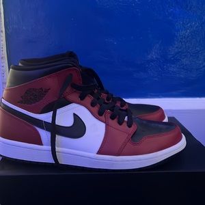 never worn before air Jordan 1s original